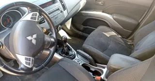Mitsubishi Outlander 2008