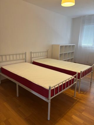 2 Camas Hierro con Colchón