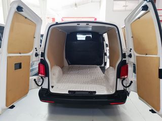 Volkswagen Transporter T6 06/2023
