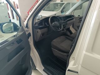 Volkswagen Transporter T6 06/2023