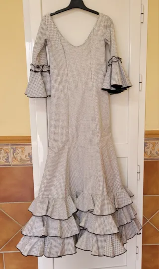 Traje Flamenca Talla 36/38 Lunares