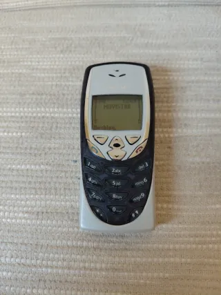 Nokia 8310 Negro/Plateado