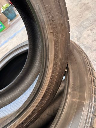 Juego 4 Neumáticos Goodyear 245/45ZR20