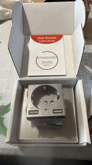 Enchufe Pared USB Standard Socket