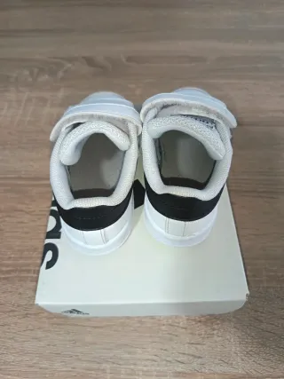 Zapatillas Adidas Blancas Velcro Niños talla 21