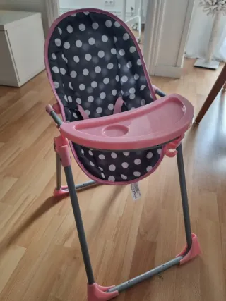 Trona para muñeca con estampado de lunares