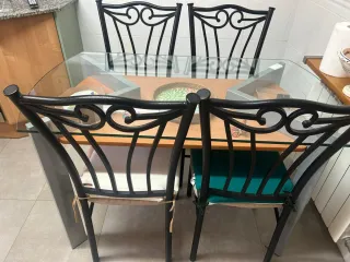 Mesa de cocina cristal y sillas