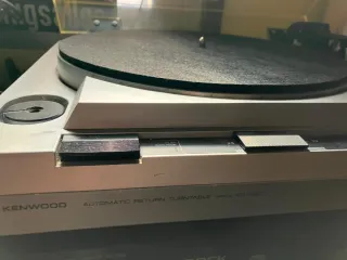 Tocadiscos Kenwood KD-1600 Plata