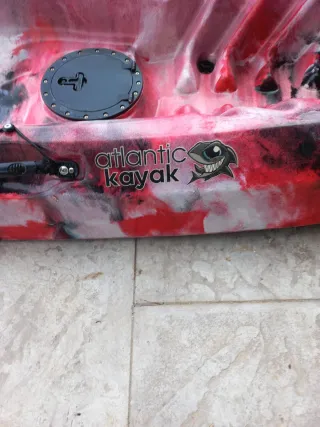 Kayak de pesca con remos,ruedas de trasporte