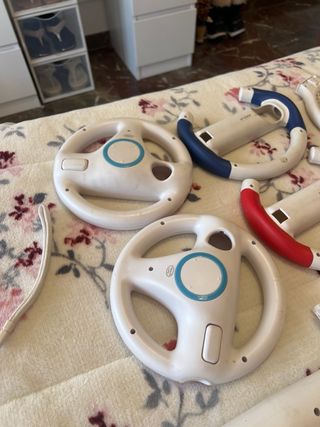 Accesorios Nintendo Wii: Volantes, Raqueta