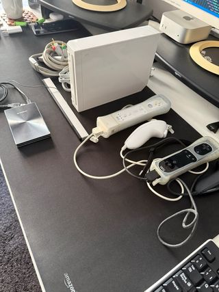 Nintendo Wii con Accesorios y Disco Duro