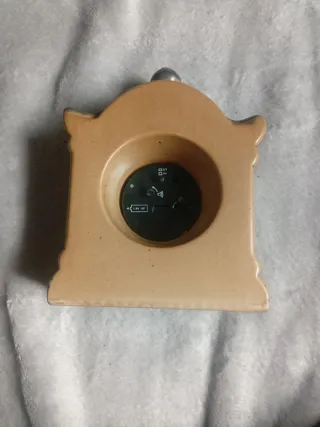 Reloj de cerámica decorado