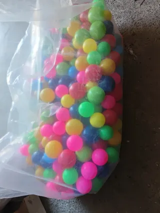 Palline morbide in plastica per ludoteca