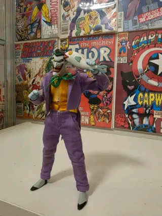 Action figure Joker Batman Animated