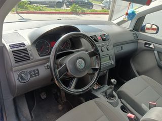 Volkswagen Touran 2005