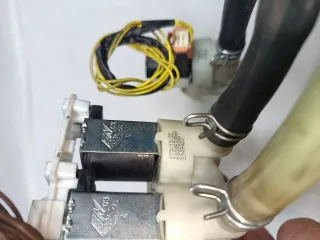 Bomba desagüe y Electroválvulas Lavadora