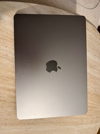 MacBook Air M3 Gris Espacial