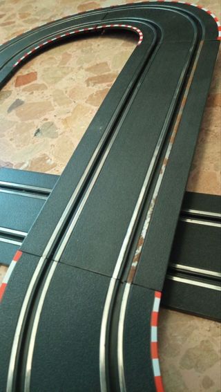 Scalextric Mario Carrera