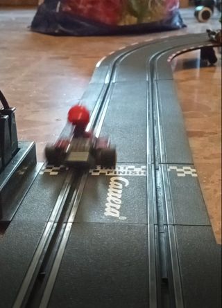 Scalextric Mario Carrera