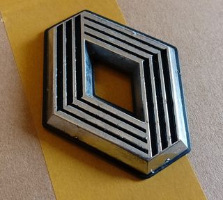 Simbolo Renault 7154 R600 60mm usado original