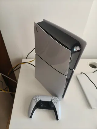 Consola PS5 Slim Digital + Garantía