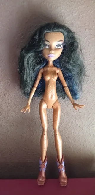 Monster High Robeca Steam 2011