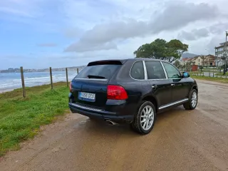 Porsche Cayenne 2004