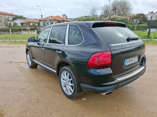 Porsche Cayenne 2004