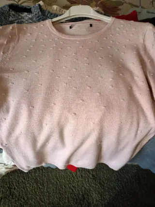 Jersey rosa con puntos