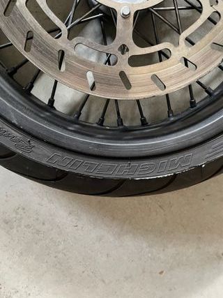 Rueda SM 450 Michelin