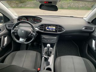 Peugeot 308 2014