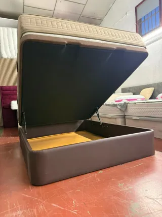 150x200 CANAPE TAPIZADO POLIPIEL WENGUE y COLCHÓN