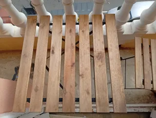 Tavolo da esterno in legno