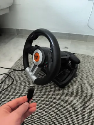 Volante Krom K-wheel con pedales