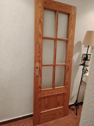 Puerta madera maciza comedor/cocina