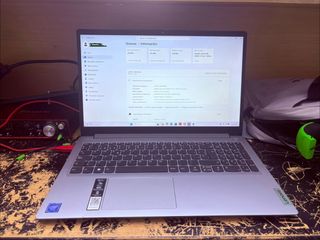 Portátil Lenovo Plata