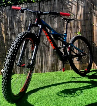 29"Mountain bike full suspensión carbon