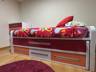 Habitación nido con cajones