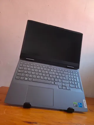 Portátil Lenovo LOQ 15.6" 144Hz | i5 + RTX 4050