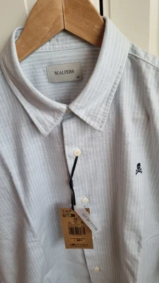 Camisa Scalpers T-39 Rayas Azules y Blancas