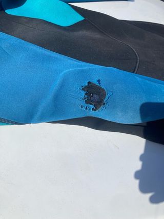 Traje de neopreno Excel azul y negro