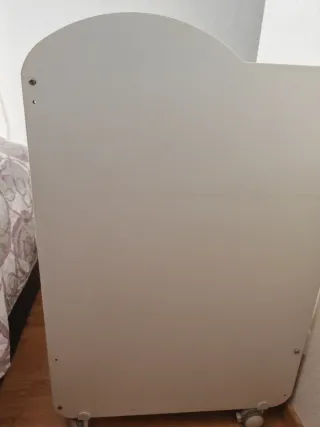 Cuna blanca con colchón