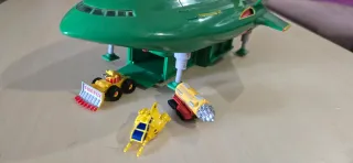 Nave Thunderbird 2 Disney Tokio Coleccionista