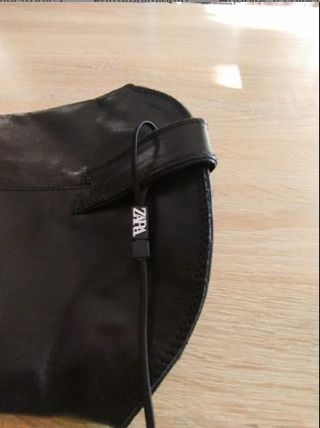 Botas cowboy altas Zara negras