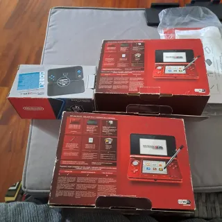 Lotto scatole e manuali Nintendo 3DS XL