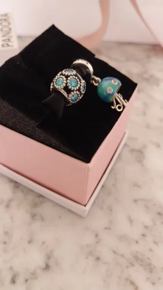 Lote 2 Charm Pandora Medusa y bola con circonitas