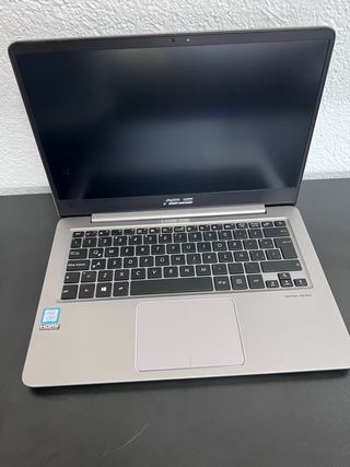 Portátil Asus i5 7ª Gen 8GB RAM Gris Plata