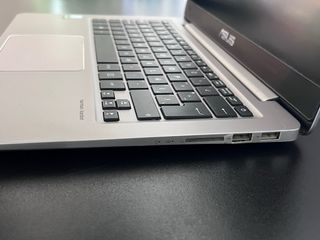 Portátil Asus i5 7ª Gen 8GB RAM Gris Plata