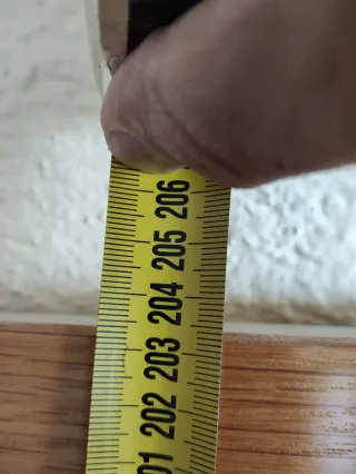 Puerta doble maciza chapada en roble y con cristal