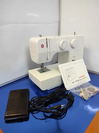 Máquina de coser Singer 1408 NUEVA a estrenar